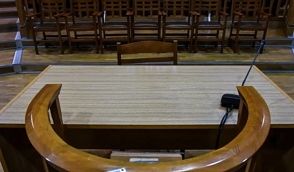 Γαλλία: Η δίκη του Γάλλου χειρουργού Le Scouarnec, με τα 299 ανήλικα θύματα, ξεκίνησε - «Δεν έχει προηγούμενο»