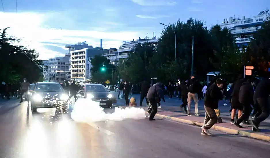 Στη φυλακή ο Νίκος Ρωμανός για το αποτύπωμα στη «γιάφκα» στους Αμπελόκηπους – Ένταση στα δικαστήρια