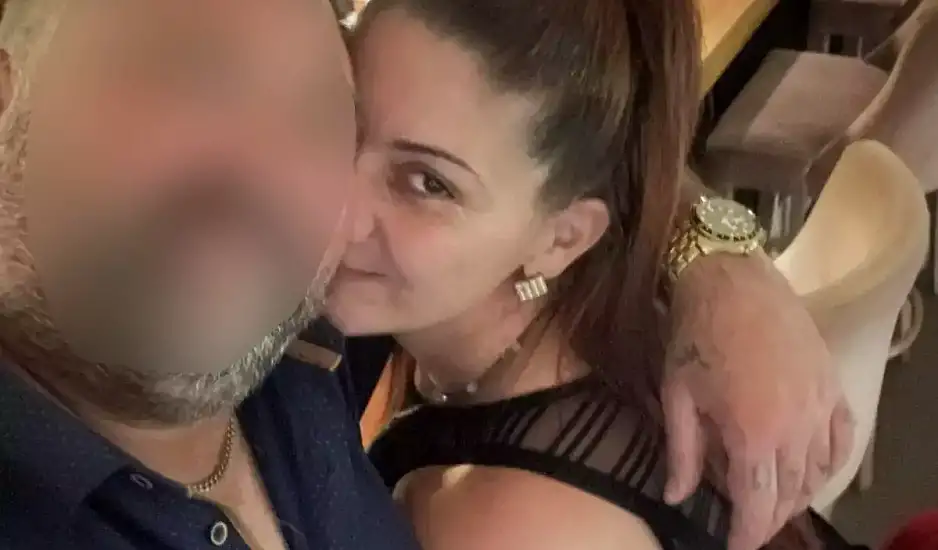 Θλίψη στην κηδεία της Δώρας στο Αγρίνιο - Στα δικαστήρια ο 30χρονος γυναικοκτόνος (βίντεο)
