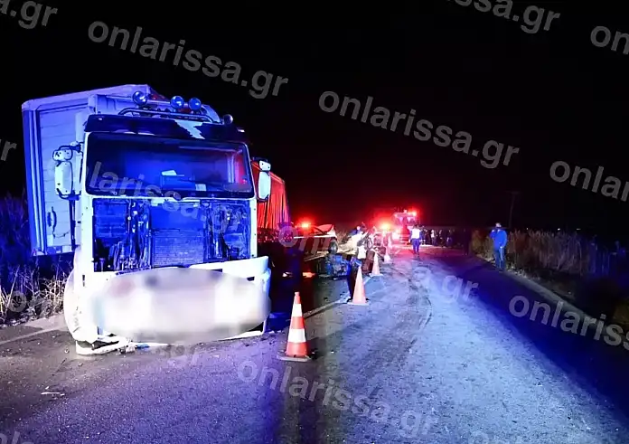 Σοκαριστικό τροχαίο δυστύχημα έξω από τη Λάρισα με 1 νεκρό και 3 σοβαρά τραυματίες