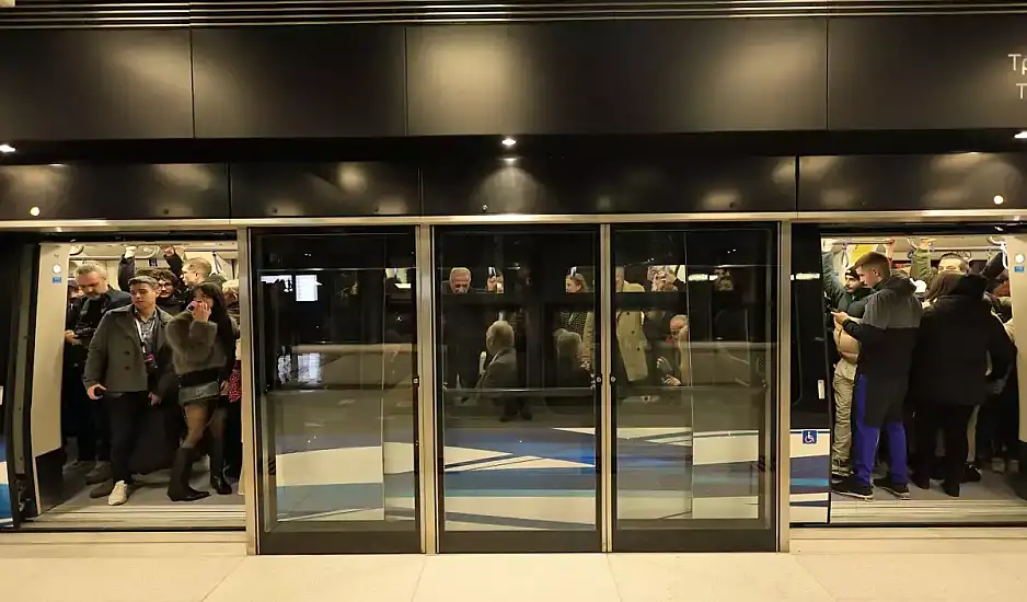 Θεσσαλονίκη: Ακινητοποιήθηκε ξανά συρμός του μετρό