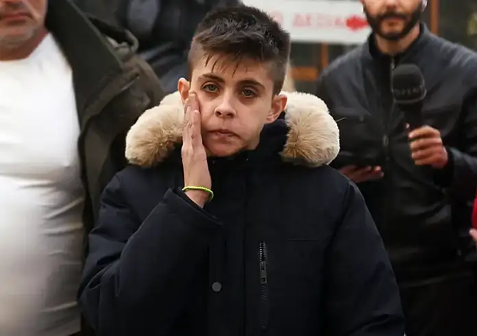 Ξεσπά ο πατριός της Μουρτζούκου: Η Ειρήνη έτρωγε ξύλο - Τι αποκαλύπτει