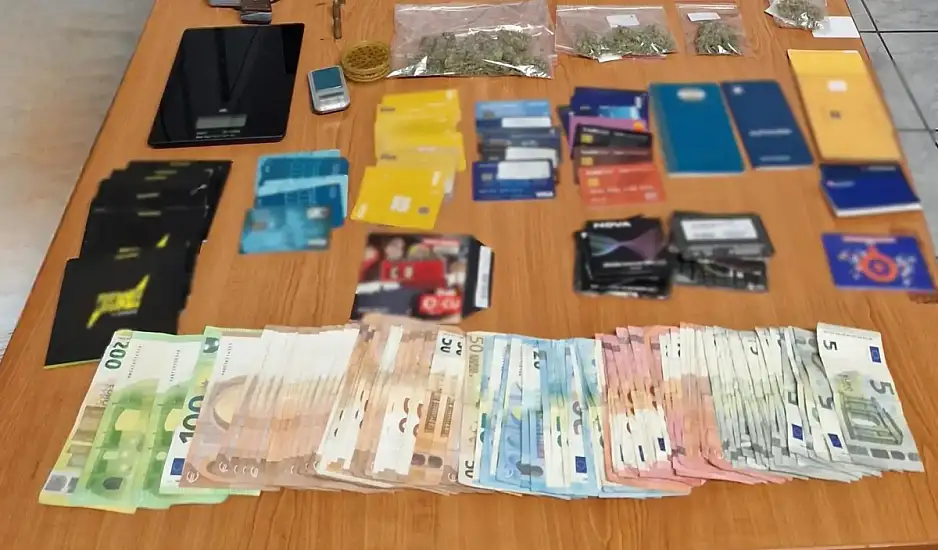 Πολυμελής σπείρα έβγαλε σχεδόν 3 εκατ. ευρώ από τηλεφωνικές απάτες