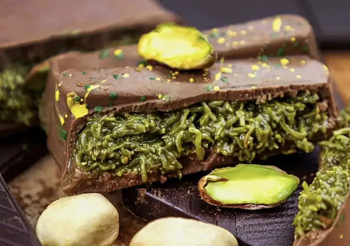 Dubai Chocolate: Tο πιο viral γλυκό του 2024. Η συνταγή που την κάνει ξεχωριστή