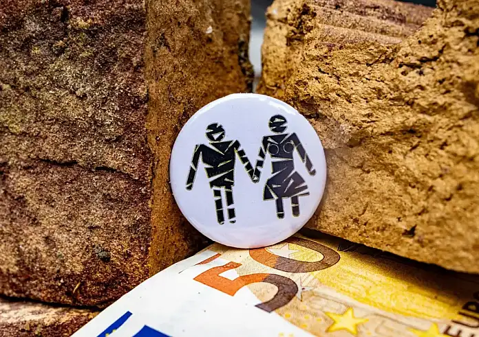 Τι ώρα πληρώνεται σήμερα η επιταγή ακρίβειας στους δικαιούχους επιδόματος παιδιού