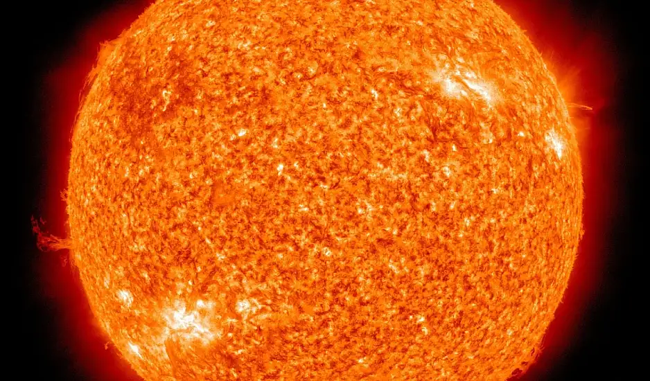 NASA: Επιχειρεί το πλησιέστερο πέρασμα από τον Ήλιο για να αποκαλύψει τα μυστικά του - Δείτε βίντεο