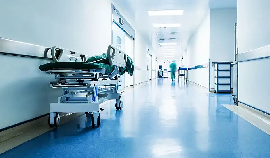 Καταγγελία για "φακελάκι" σε νοσοκομείο: Γιατρός φέρεται να ζήτησε 100€ για χειρουργείο – Παρέμβαση Γεωργιάδη