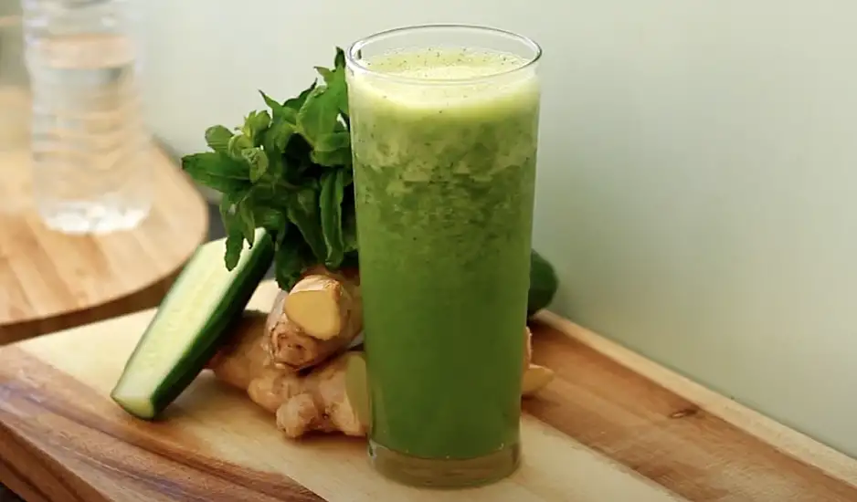 Το smoothie που θα σε βοηθήσει να χάσεις το λίπος στην κοιλιά