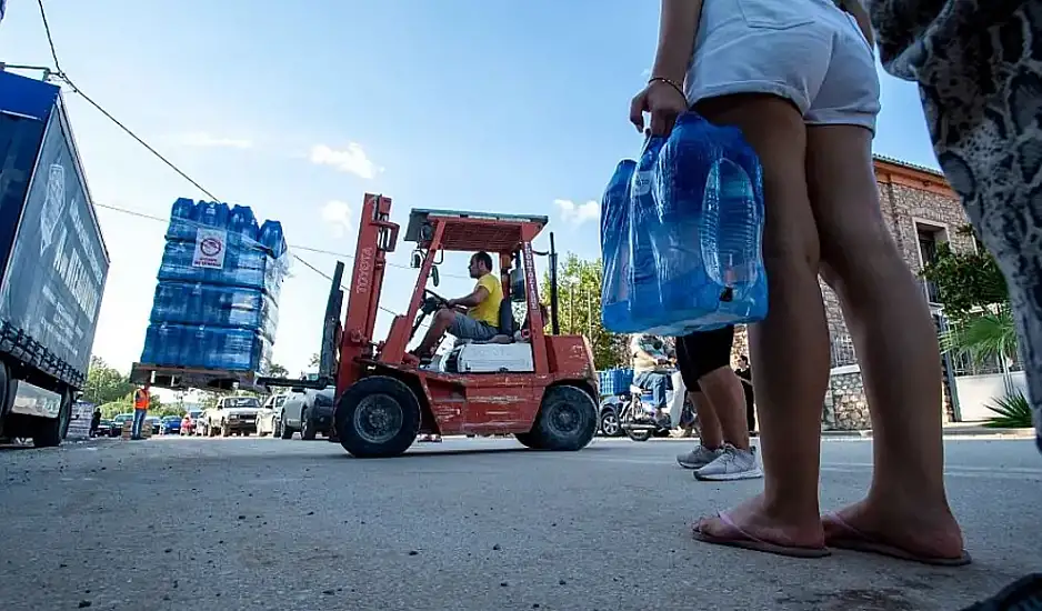 Μαγνησία: Ολικά κολοβακτηρίδια, εντερόκοκκοι και σαλμονέλα στο νερό σε Ριζόμυλο και Στεφανοβίκειο