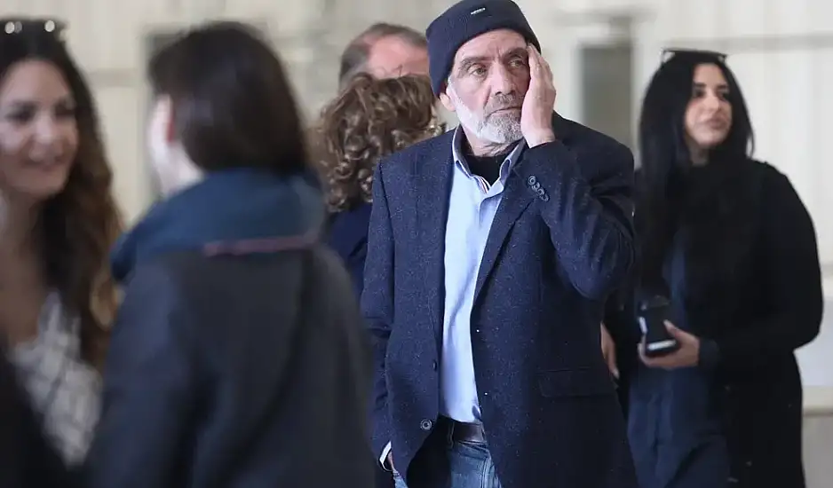 Δίκη για το Μάτι: Συγγενείς θυμάτων πέταξαν καρέκλες μέσα στην αίθουσα – Εξαγοράσιμη προς 10 ευρώ την ημέρα η ποινή