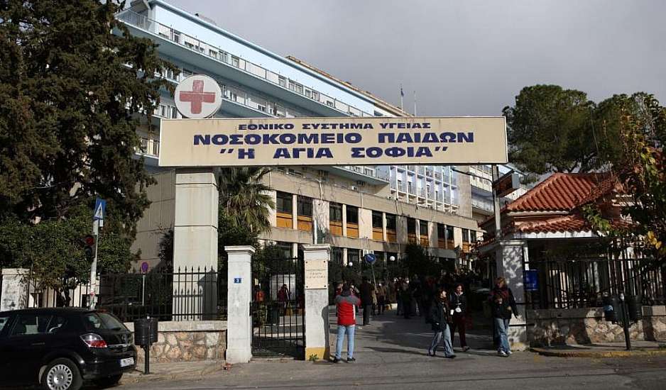 Τα νέα για την υγεία του 14χρονου που κατέρρευσε, ενώ έλεγε τα κάλαντα