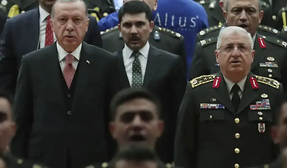 Προκλητική δήλωση του Τούρκου υπουργού Άμυνας: Φέραμε ειρήνη και ηρεμία στη νότια Κύπρο εδώ και 50 χρόνια