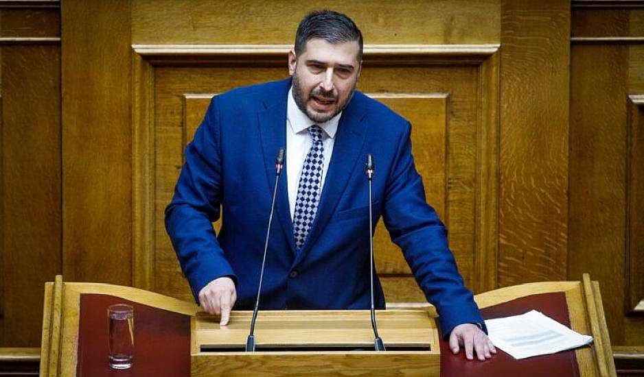Ανεξαρτητοποιήθηκε ο Χ. Κατσιβαρδάς από τους Σπαρτιάτες – Η ΚΟ αποτελείται πλέον από 10 βουλευτές