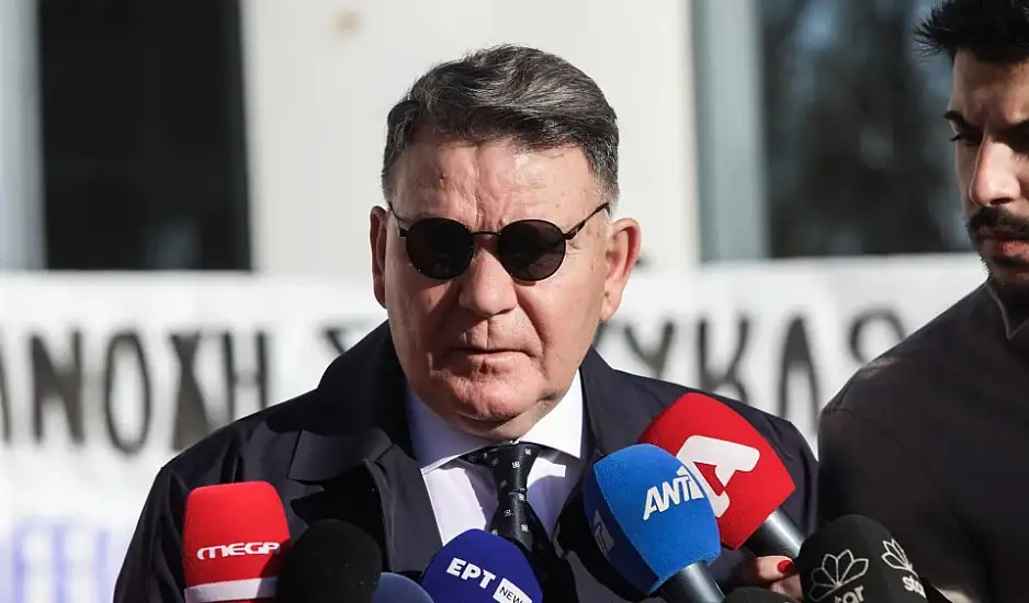 Κρίσιμες ώρες για τον Αλέξη Κούγια – Δίνει μάχη για τη ζωή του στη ΜΕΘ