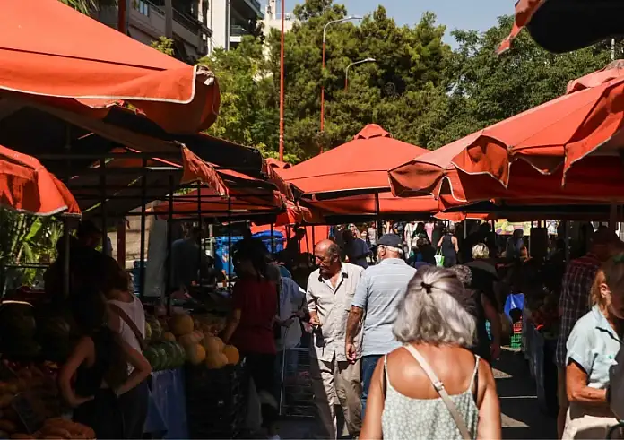 Στο έλεος της ακρίβειας: Πρόσχημα η ξηρασία και ο καύσωνας – Λαχανικά και φρούτα σε τιμές χρυσού