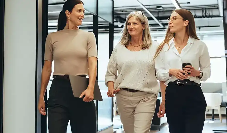 4 στιλιστικά λάθη που ρίχνουν το look σου - Δες πώς να τα διορθώσεις