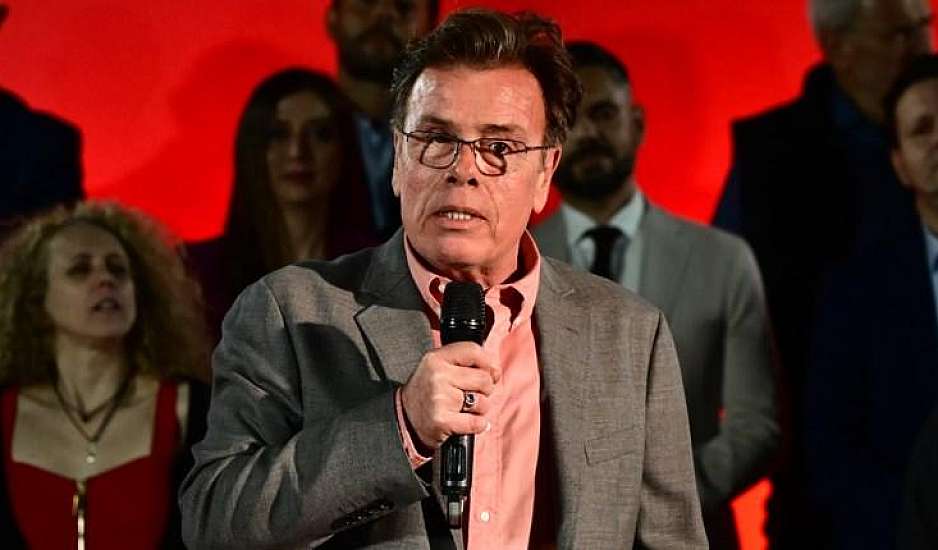 Σάλος με τον Παπανώτα και τη δήλωση πως φταίνε και οι γυναίκες που κακοποιούνται - Αντιδράσεις από κόμματα και social media