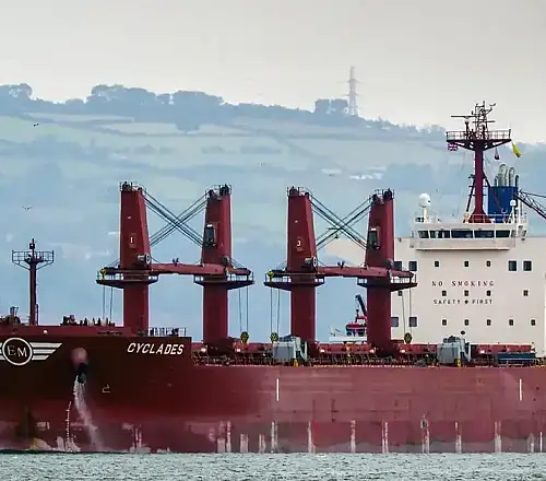 Επίθεση των Χούθι κατά ελληνόκτητου φορτηγού πλοίου στην Ερυθρά Θάλασσα