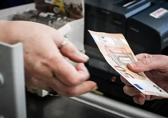Συντάξεις Μαρτίου: Πότε θα γίνουν οι πληρωμές