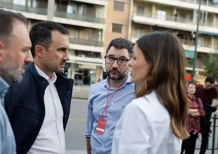 Δημοσκόπηση Documento: Στο 3,2% η δυνάμη των «11» στην πρώτη της καταμέτρηση