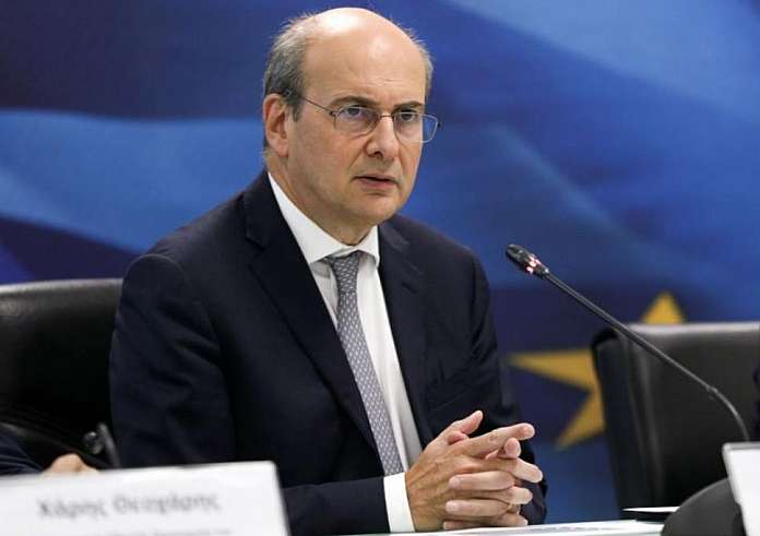 Προϋπολογισμός 2025: Ενίσχυση εισοδημάτων και μειώσεις φορών 870 εκατ. ευρώ ανακοίνωσε ο Κωστής Χατζηδάκης