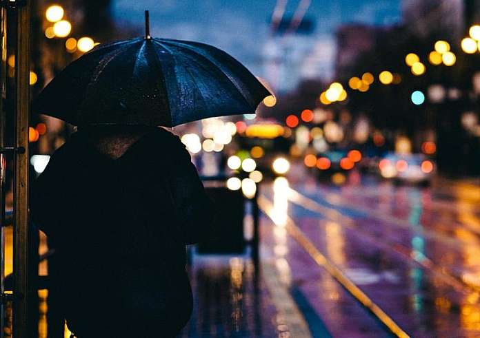 Καιρός: Από τα χιόνια στις βροχές τη Δευτέρα – Ανεβαίνει η θερμοκρασία