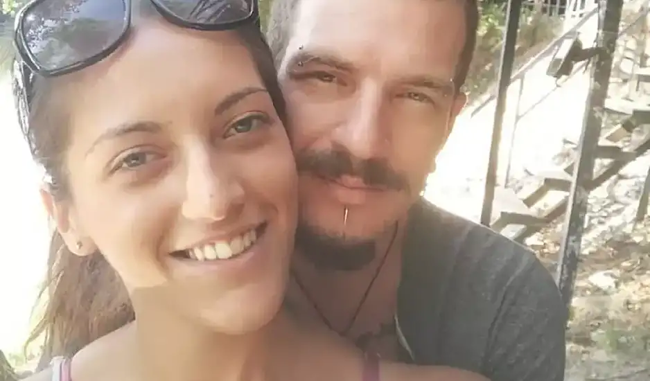 Αποσωληνώθηκε και επικοινωνεί ο 39χρονος δολοφόνος της Κυριακής στους Αγίους Αναργύρους μετά την απόπειρα αυτοκτονίας