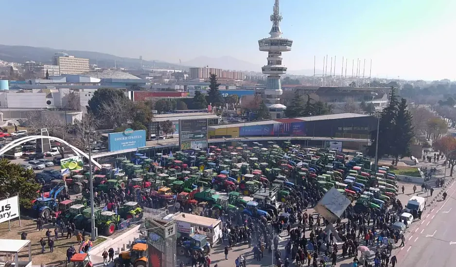 Ανυποχώρητοι οι αγρότες: Το μεσημέρι το μεγάλο συλλαλητήριο στην Θεσσαλονίκη – Ζητούν συνάντηση με τον Κυριάκο Μητσοτάκη