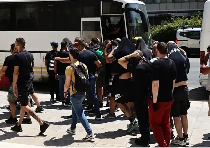 Λ. Αλεξάνδρας: Ποινική δίωξη στους συλληφθέντες για το επεισόδιο έξω από το γήπεδο του Παναθηναϊκού