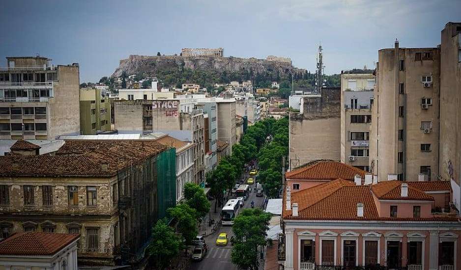 Aνακαίνιση σπιτιού: Τα τρία προγράμματα επιδότησης έως 35.000 ευρώ