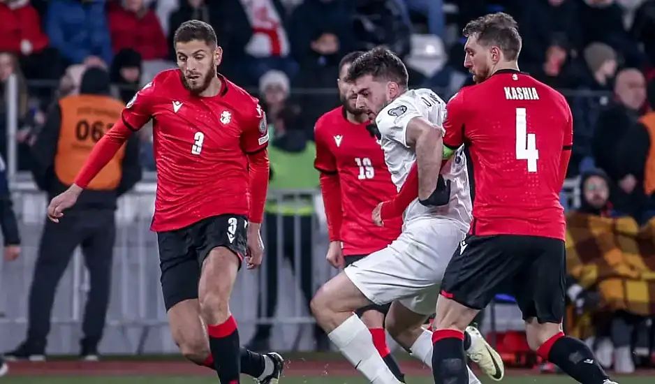 Άδοξος αποκλεισμός για την Ελλάδα με 4-2 στα πέναλντι στο τελευταίο παιχνίδι πριν τα τελικά του Euro 2024!