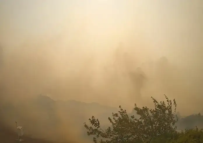 Φωτιά στην Αττική: Οι φλόγες έφτασαν στο Εθνικό Αστεροσκοπείο