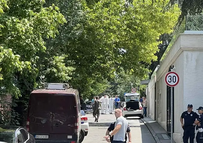 Βελιγράδι: Επίθεση με τόξο μπροστά από την πρεσβεία του Ισραήλ