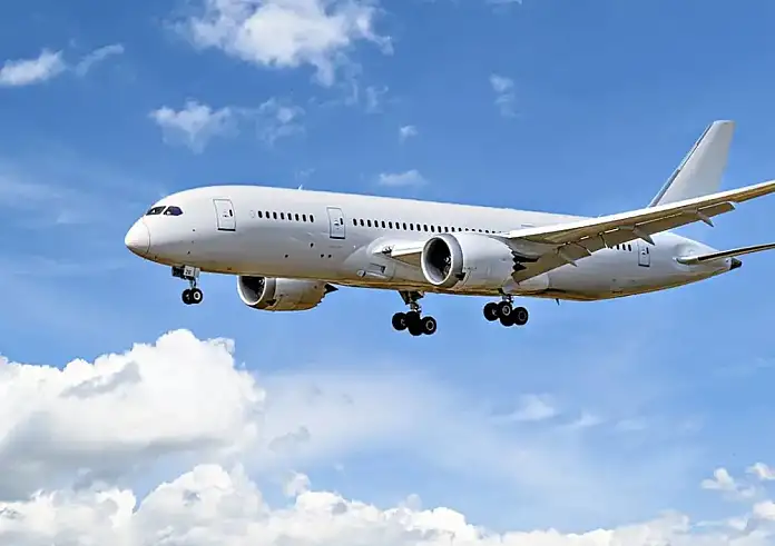 Πρόβλημα σε πτήση με Boeing 787: Ράγισε τζάμι στο πιλοτήριο