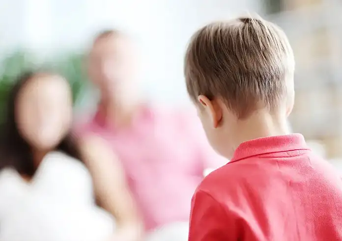 Απίστευτη καταγγελία μητέρας για δασκάλες νηπιαγωγείου – Εκφόβισαν και κούρεψαν τον 5χρονο γιο της