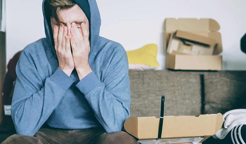 4 συνήθειες που εκτοξεύουν τα επίπεδα άγχους, σύμφωνα με ψυχολόγο