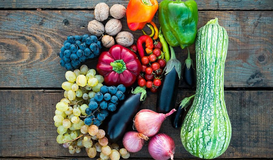 Ποια λαχανικά πρέπει να βάζεις στο ψυγείο και ποια να αφήνεις εκτός