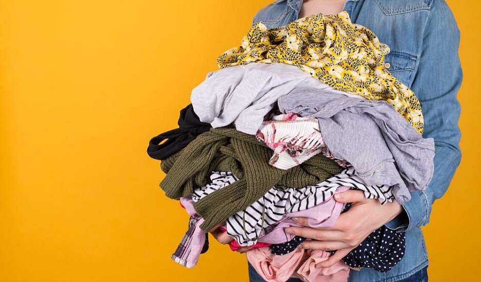 ΔΕΠΥ: Η ακαταστασία στα ρούχα σας είναι σημάδι – Τι να προσέξετε