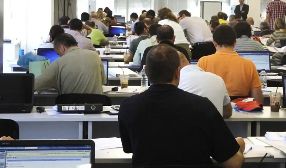 Προκήρυξη ΑΣΕΠ για μόνιμες θέσεις εργασίας στο δημόσιο: Σήμερα λήγει η προθεσμία για τις αιτήσεις – Ποιες ειδικότητες αφορά