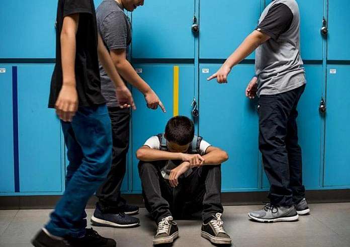 Καλαμάτα: Ξυλοδαρμός 13χρονου από τρεις συμμαθητές του μέσα στο σχολείο