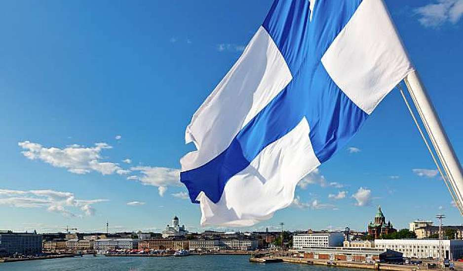 Ψάχνεις την ευτυχία; Η Φινλανδία σου πληρώνει όλα τα έξοδα για να μείνεις εκεί το καλοκαίρι