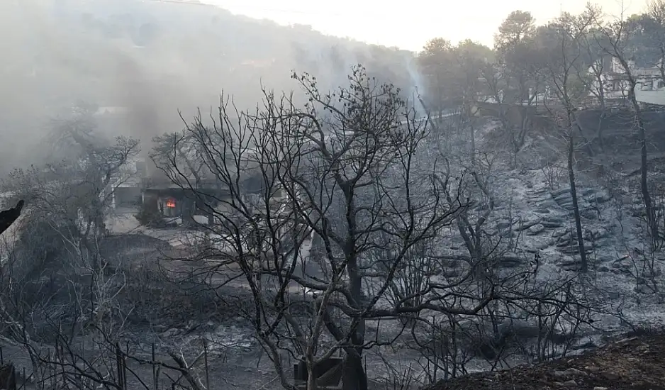Φωτιές στην Τρίπολη: Συνελήφθη 44χρονη για εμπρησμό από πρόθεση και κατ’ εξακολούθηση