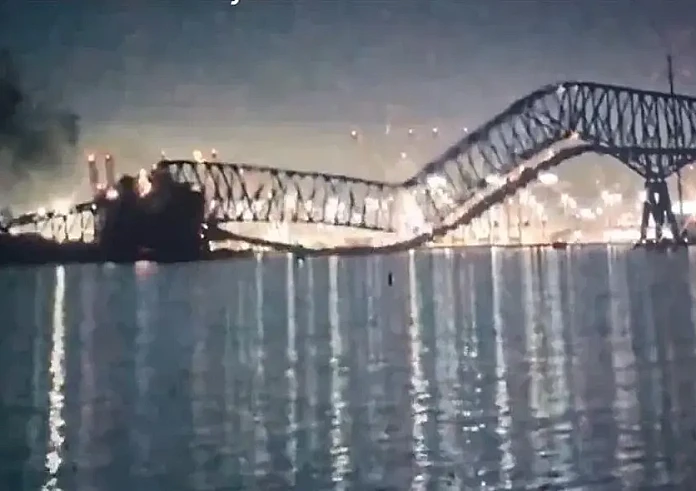 Βαλτιμόρη: Κατέρρευσε η γέφυρα Key Bridge - Φόβοι για θύματα. Σοκαριστικό βίντεο. Live