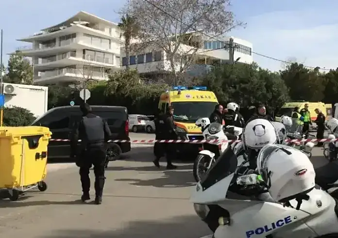 Γλυφάδα: Η πρώτη κοινή δήλωση του Σπύρου και της Δέσποινας Καρνέση για το τριπλό φονικό – Σεβαστείτε το πένθος μας