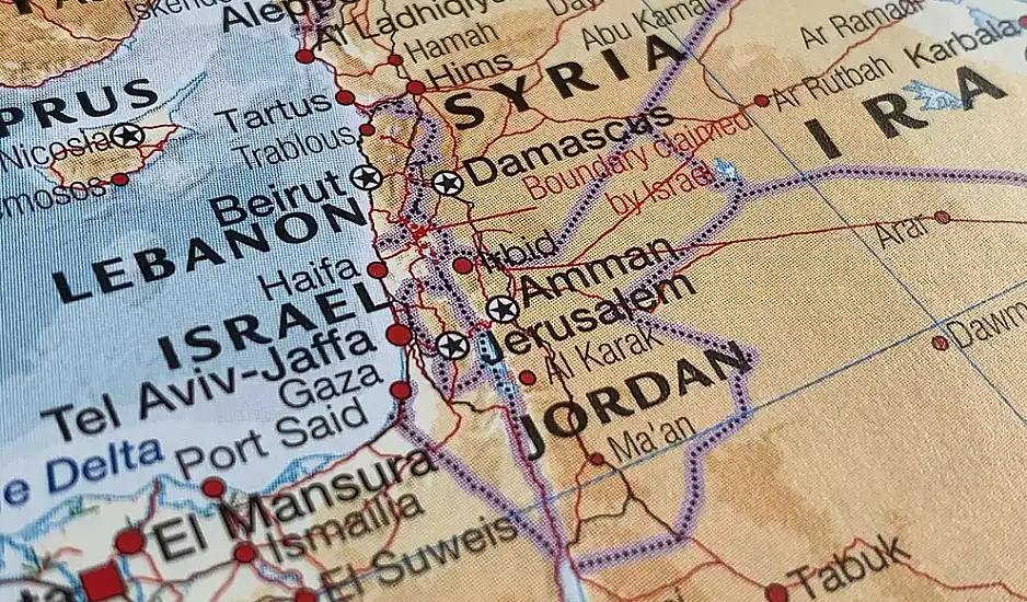 Ανάλυση BBC: Γιατί το Ιράν επιτέθηκε στο Ισραήλ – Τα αντίποινα, οι συμμαχίες και οι στρατοί των δύο χωρών