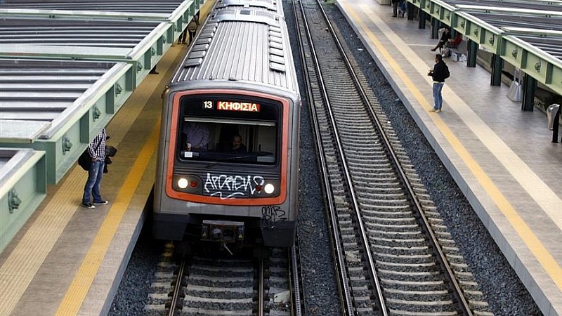 Νέα Ιωνία: Αυτοκτονία στον σταθμό του ΗΣΑΠ - Νεκρός ο άνδρας που πήδηξε στις γραμμές του τρένου