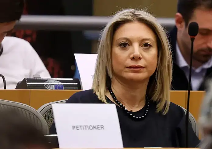 Καρυστιανού: Πρέπει να παίρνω ένα ηρεμιστικό πριν ακούσω τον κ. Μητσοτάκη να μιλά για τα Τέμπη