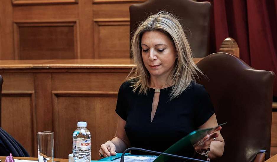 Μαρία Καρυστιανού: Τα «εσκεμμένα λάθη του ανακριτή» και το νέο υπόμνημα «για να γίνουν τα αυτονόητα» για τα Τέμπη
