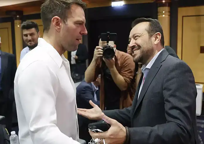 Λερναία Ύδρα τα προβλήματα στον ΣΥΡΙΖΑ: Ένα θέλει να λύσει ο Κασσελάκης, δύο ξεπηδούν