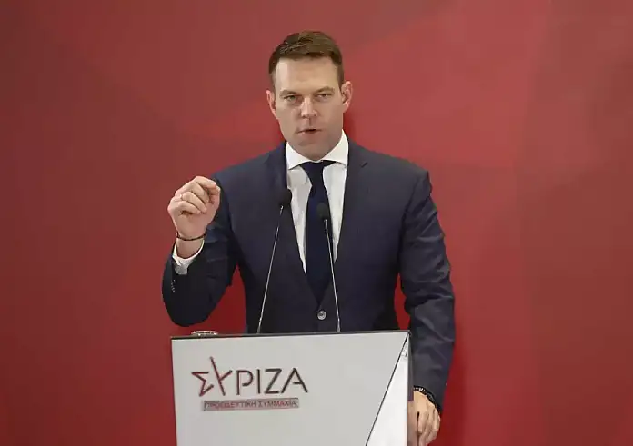 Κασσελάκης σε Ανδρουλάκη: Να αναδείξουμε το ζήτημα των Κύπριων αγνοούμενων στο Ευρωκοινοβούλιο